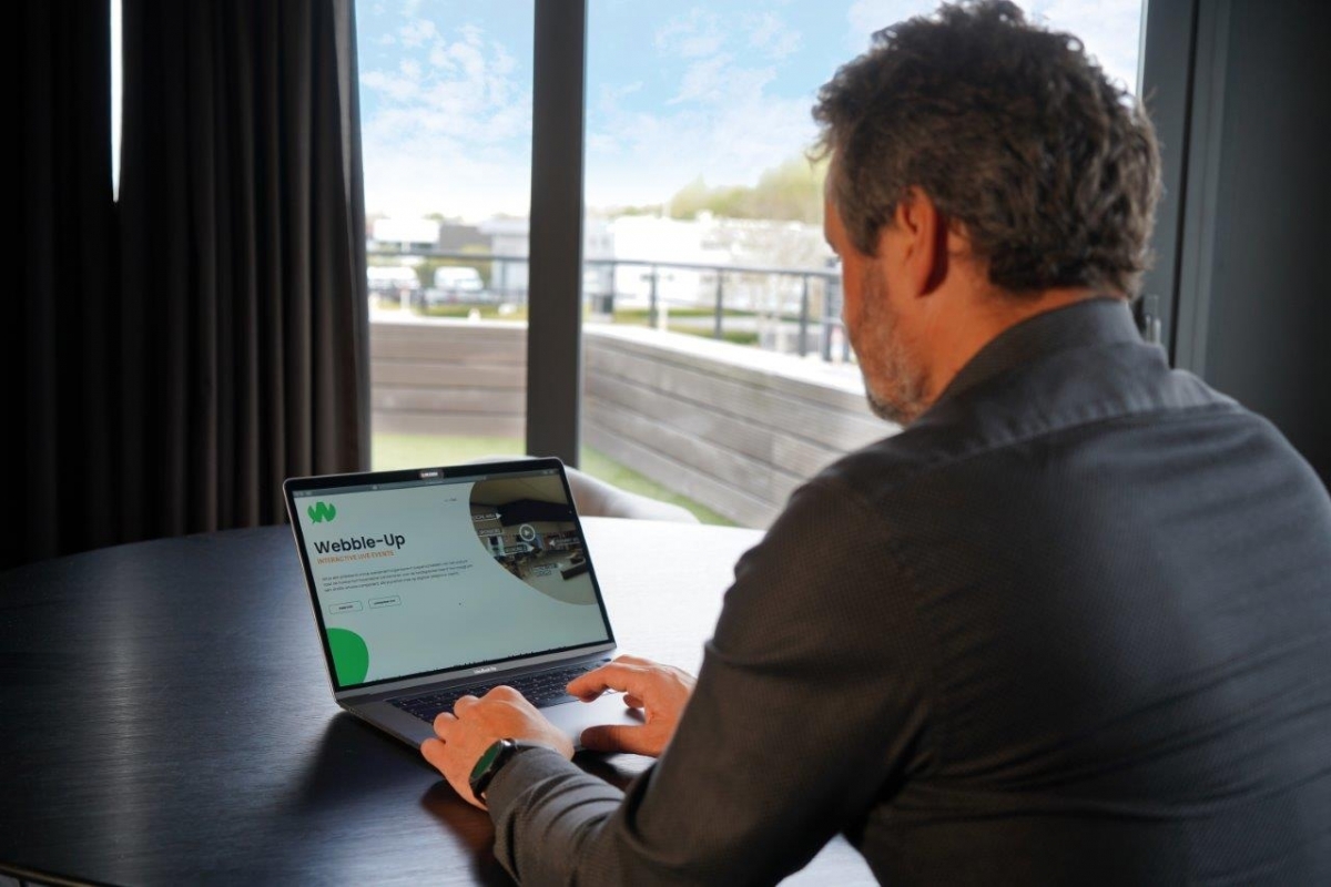 Dimitri Beyaert Webble Up Laptop Kantoor 1